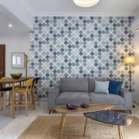 Апартаменты Kasomouli93- Vibrant Renov 2br Space In The Heart