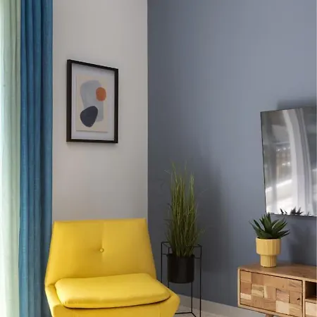 Apartment Kasomouli93- Vibrant Renov 2br Space In The Heart Athens