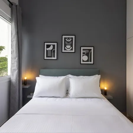 Kasomouli93- Vibrant Renov 2br Space In The Heart Апартаменты
