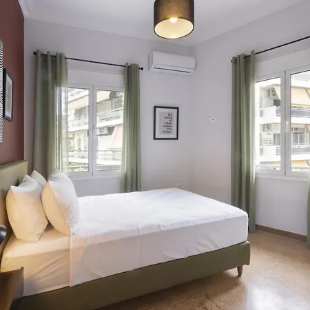 Apartment Kasomouli93- Vibrant Renov 2br Space In The Heart