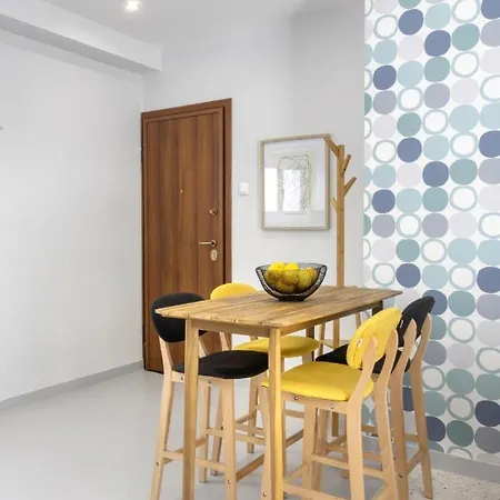 Kasomouli93- Vibrant Renov 2br Space In The Heart * Athens